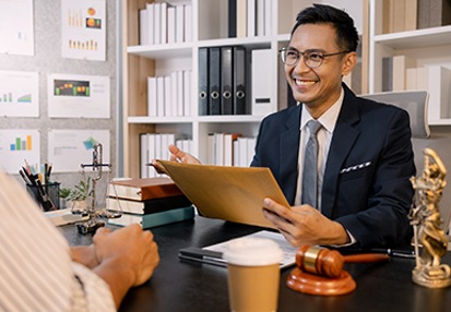 Defining Exceptional Client Service in Plaintiff Law